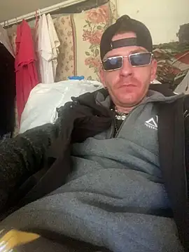 CityBoy75211 online show from December 20, 2025, 7:28 pm