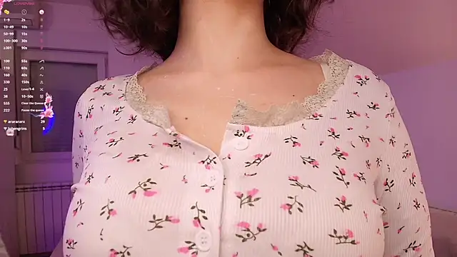 cosmosbaby online show from April 10, 2026, 6:26 pm