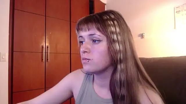 NEXT DOOR GIRL  online show from October 16, 2025, 8:17 pm