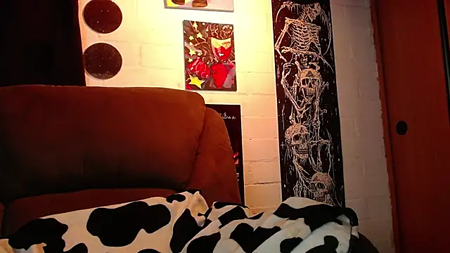 NEXT DOOR GIRL  online show from February 27, 2025, 2:03 am