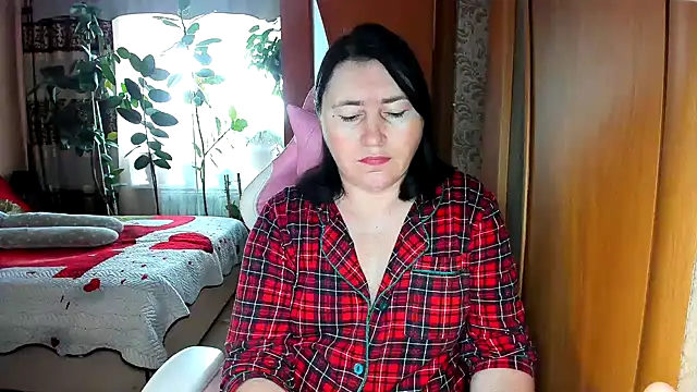 Tatyana51 online show from May 10, 2026, 4:05 am