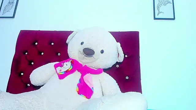 Snapshot of Briyit_Doll chatting on September 27, 2025, 8:59 pm Briyit Doll online show from September 27, 2025, 8:59 pm