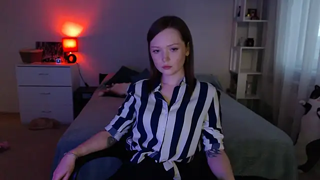 Snapshot of Allaria chatting on April 10, 2026, 3:41 pm Allaria online show from April 10, 2026, 3:41 pm