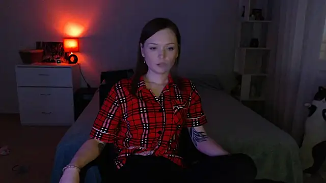 Snapshot of Allaria chatting on April 12, 2026, 3:48 pm Allaria online show from April 12, 2026, 3:48 pm