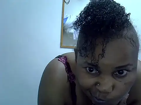 browndolly12 online show from October 13, 2025, 11:12 am