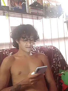 Snapshot of pedrodavid_ chatting on March 7, 2026, 1:27 pm pedrodavid online show from March 7, 2026, 1:27 pm