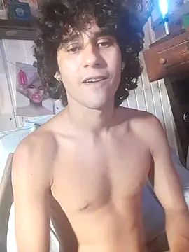 pedrodavid  online show from May 8, 2026, 8:01 pm
