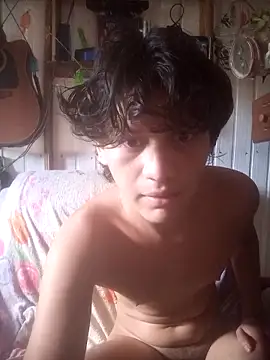 Snapshot of pedrodavid_ chatting on April 15, 2026, 6:56 pm pedrodavid online show from April 15, 2026, 6:56 pm