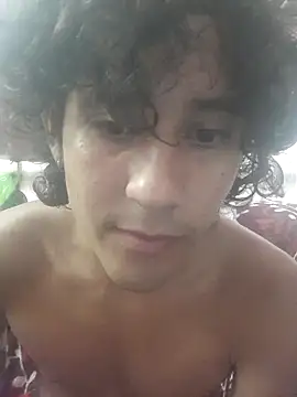 Snapshot of pedrodavid_ chatting on March 5, 2026, 4:25 pm pedrodavid online show from March 5, 2026, 4:25 pm