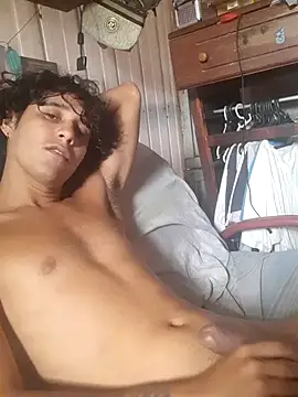 pedrodavid  online show from May 7, 2026, 8:23 pm