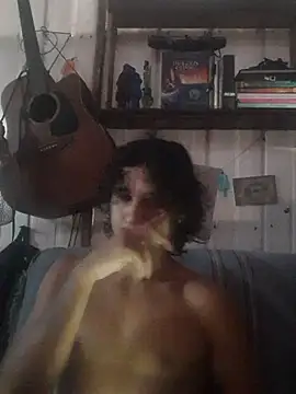 pedrodavid  online show from May 24, 2026, 9:36 pm