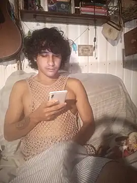 pedrodavid  online show from May 15, 2026, 3:21 pm