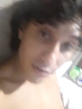 Snapshot of pedrodavid_ chatting on March 20, 2026, 2:01 am pedrodavid online show from March 20, 2026, 2:01 am