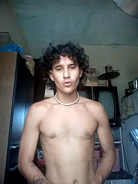 Snapshot of pedrodavid_ chatting on March 15, 2026, 6:15 pm pedrodavid online show from March 15, 2026, 6:15 pm