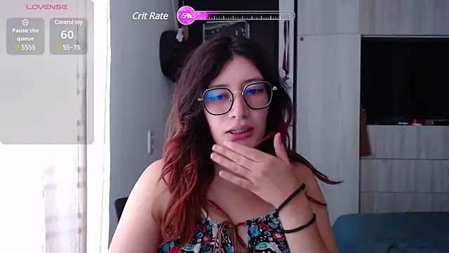 Snapshot of mariana124- chatting on March 21, 2025, 7:46 pm mariana124- online show from March 21, 2025, 7:46 pm