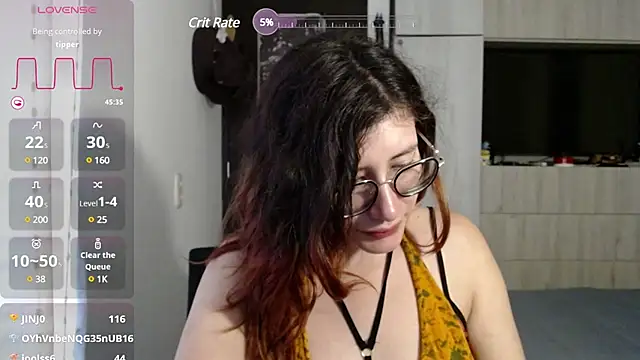 Snapshot of mariana124- chatting on March 18, 2025, 9:21 pm mariana124- online show from March 18, 2025, 9:21 pm