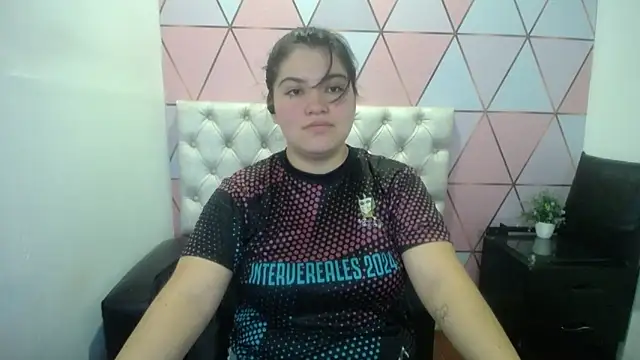 Marinasexxx online show from February 28, 2026, 7:13 pm