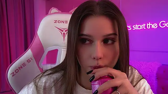 DianaVert online show from April 28, 2026, 2:38 am