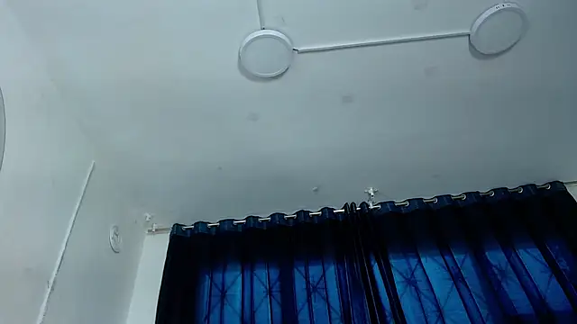 abbycutecs online show from February 28, 2026, 1:33 pm