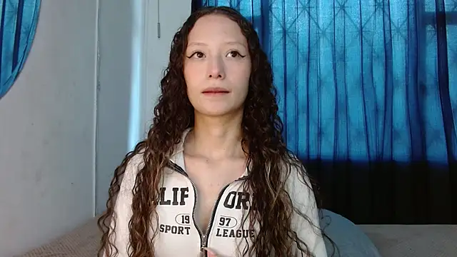 abbycutecs online show from January 9, 2026, 1:51 pm