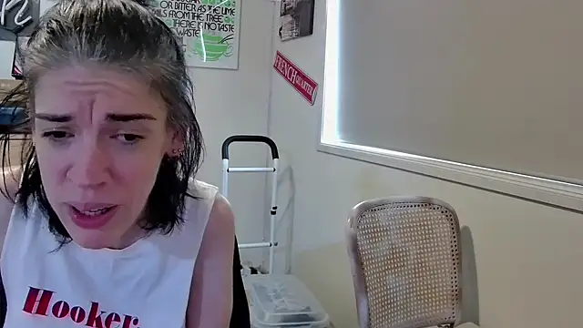 Snapshot of MelinahViking chatting on November 14, 2025, 5:44 am MelinahViking online show from November 14, 2025, 5:44 am