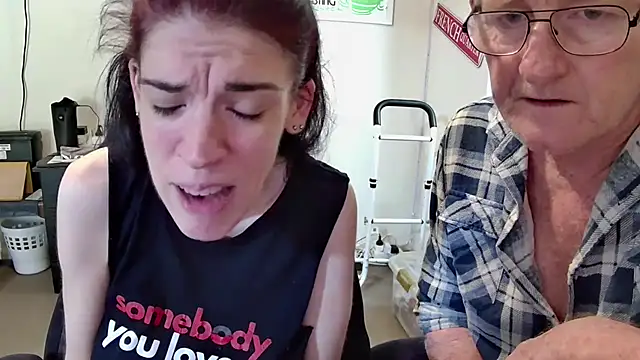 Snapshot of MelinahViking chatting on November 23, 2025, 1:48 am MelinahViking online show from November 23, 2025, 1:48 am