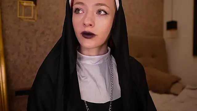 Snapshot of MiaRouge chatting on May 18, 2026, 2:12 am MiaRouge online show from May 18, 2026, 2:12 am