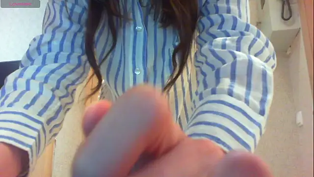 khu yam online show from November 1, 2025, 6:24 pm