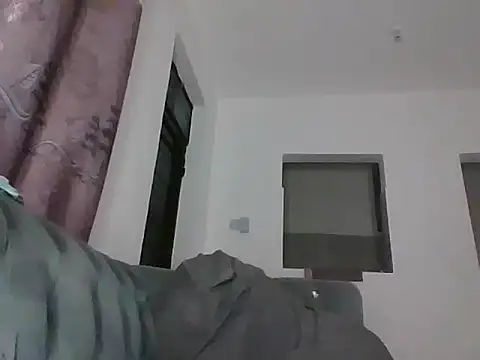 Candykitten online show from March 22, 2025, 10:48 pm