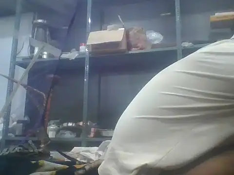 Snapshot of ShivamFactor3 chatting on October 21, 2025, 6:07 pm ShivamFactor3 online show from October 21, 2025, 6:07 pm