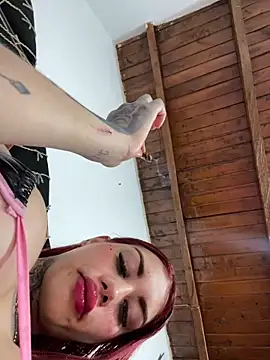 Zaratattoox online show from November 23, 2025, 4:33 am