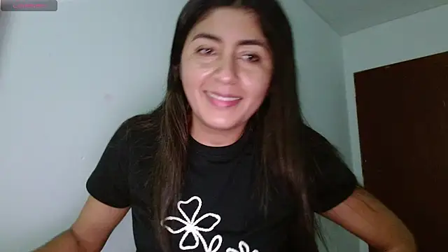 Snapshot of danna_peterson1 chatting on June 21, 2026, 8:36 pm danna peterson1 online show from June 21, 2026, 8:36 pm
