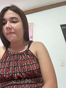 mia cooper 24 online show from February 20, 2025, 3:23 am