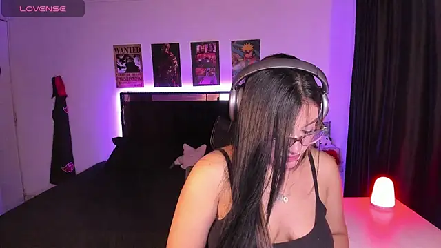 Snapshot of Mariana_Hasper_ chatting on February 12, 2026, 2:28 pm Mariana Hasper online show from February 12, 2026, 2:28 pm