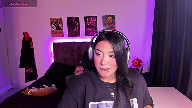 Mariana Hasper  online show from October 15, 2025, 3:49 am