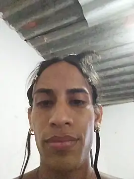 AlexaWarner online show from November 3, 2025, 4:10 pm