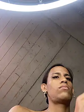 AlexaWarner online show from April 26, 2026, 1:08 pm