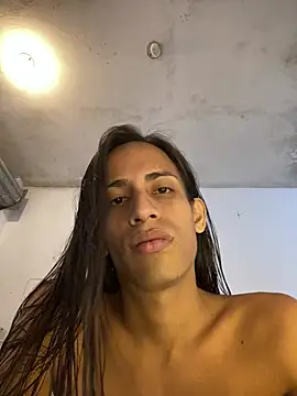 AlexaWarner online show from June 22, 2026, 10:07 pm