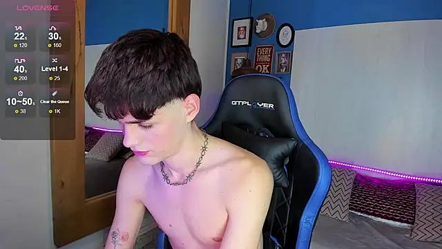 VladHellsing4 online show from February 28, 2025, 3:04 pm