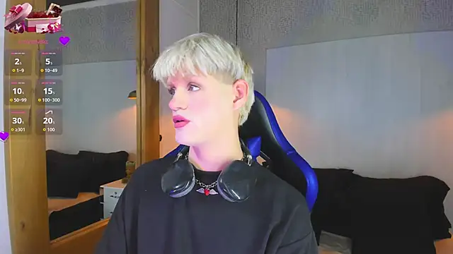 VladHellsing4 online show from March 21, 2026, 2:21 pm