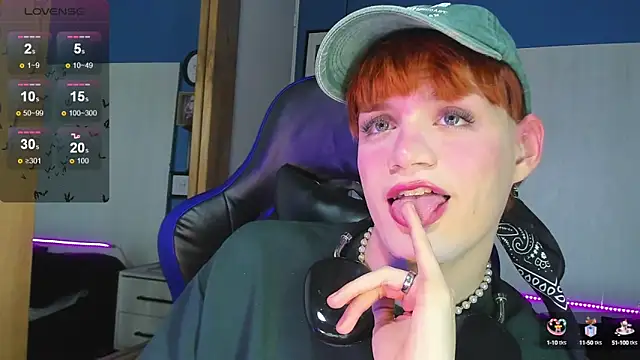 VladHellsing4 online show from October 14, 2025, 3:01 pm