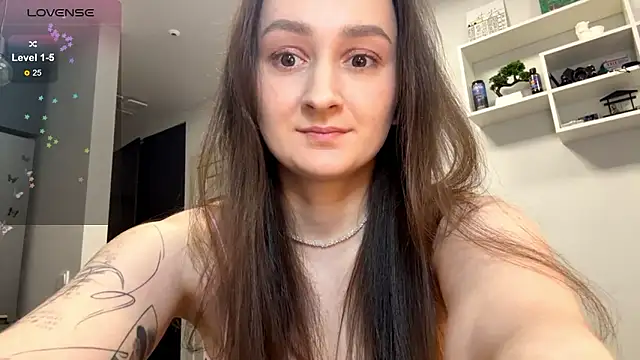 Eva Eva  online show from January 31, 2026, 11:58 pm