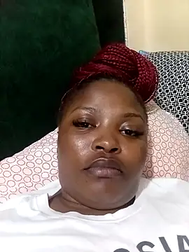 Snapshot of fatassmessey chatting on November 21, 2025, 5:23 pm fatassmessey online show from November 21, 2025, 5:23 pm