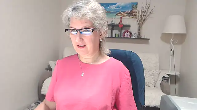 Snapshot of FleurMays chatting on November 27, 2025, 5:19 am FleurMays online show from November 27, 2025, 5:19 am