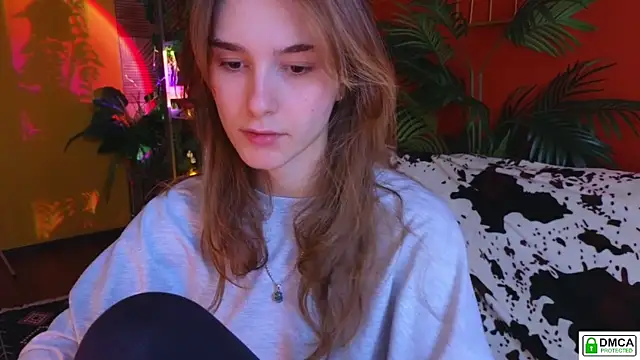 Snapshot of Era_Robinhood chatting on November 19, 2025, 11:21 am Era Robinhood online show from November 19, 2025, 11:21 am