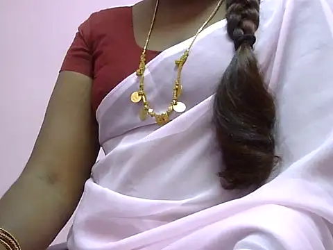 Hot akshara online show from November 18, 2025, 12:30 pm