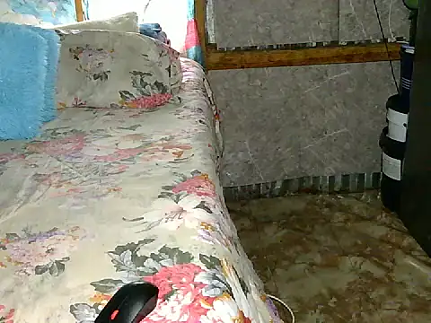 Zuzu angel online show from April 12, 2026, 5:44 am