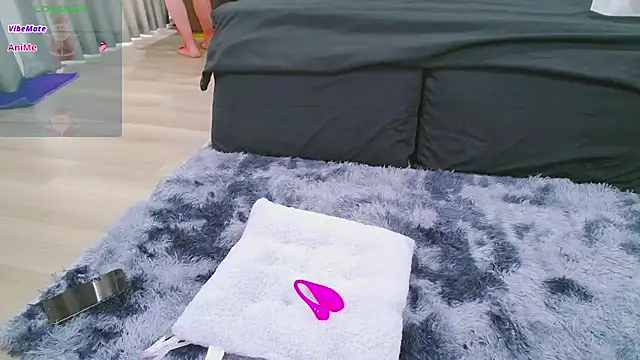 Snapshot of Chinhh9-9 chatting on December 25, 2024, 3:50 am Chinhh9-9 online show from December 25, 2024, 3:50 am