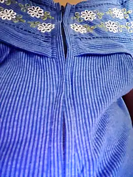 Snapshot of Gautami-telugu chatting on November 12, 2025, 5:06 pm Gautami-telugu online show from November 12, 2025, 5:06 pm