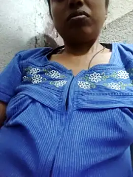 Snapshot of Gautami-telugu chatting on November 25, 2025, 4:51 pm Gautami-telugu online show from November 25, 2025, 4:51 pm